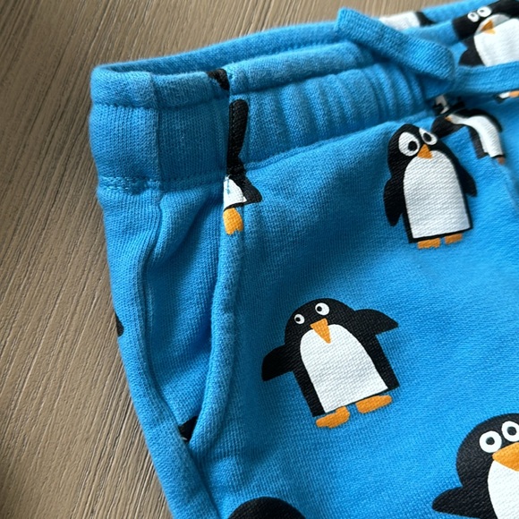 Baby Stella McCartney Penguin print joggers and sweatshirt - Picture 7 of 8